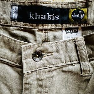 Levi’s VTG Silvertab Khaki’s for tall people